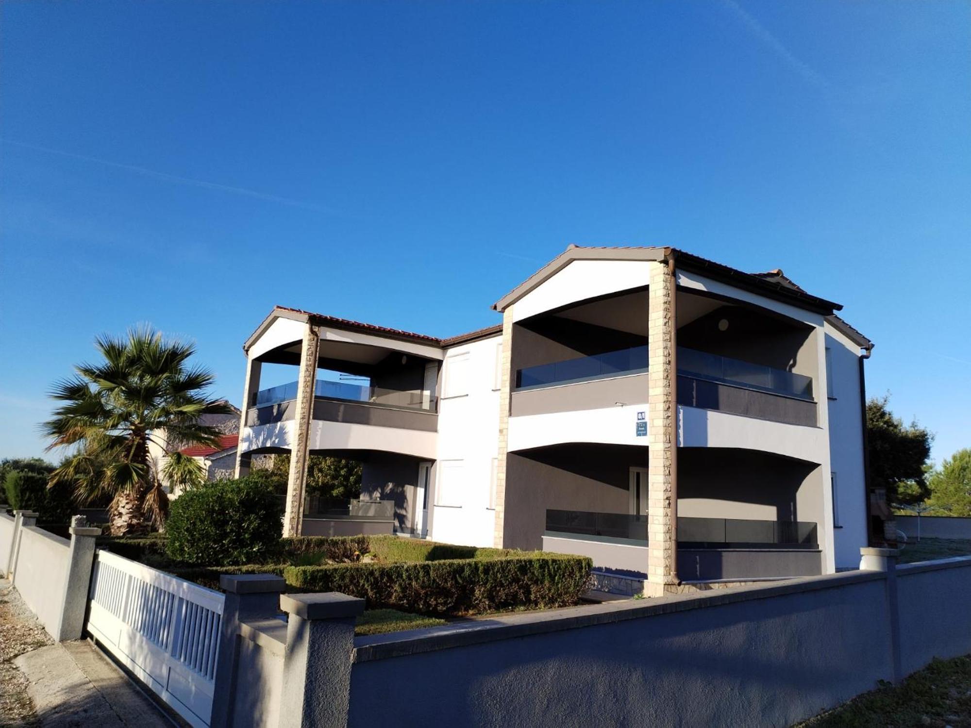 Apartments Duda Вир Екстериор снимка