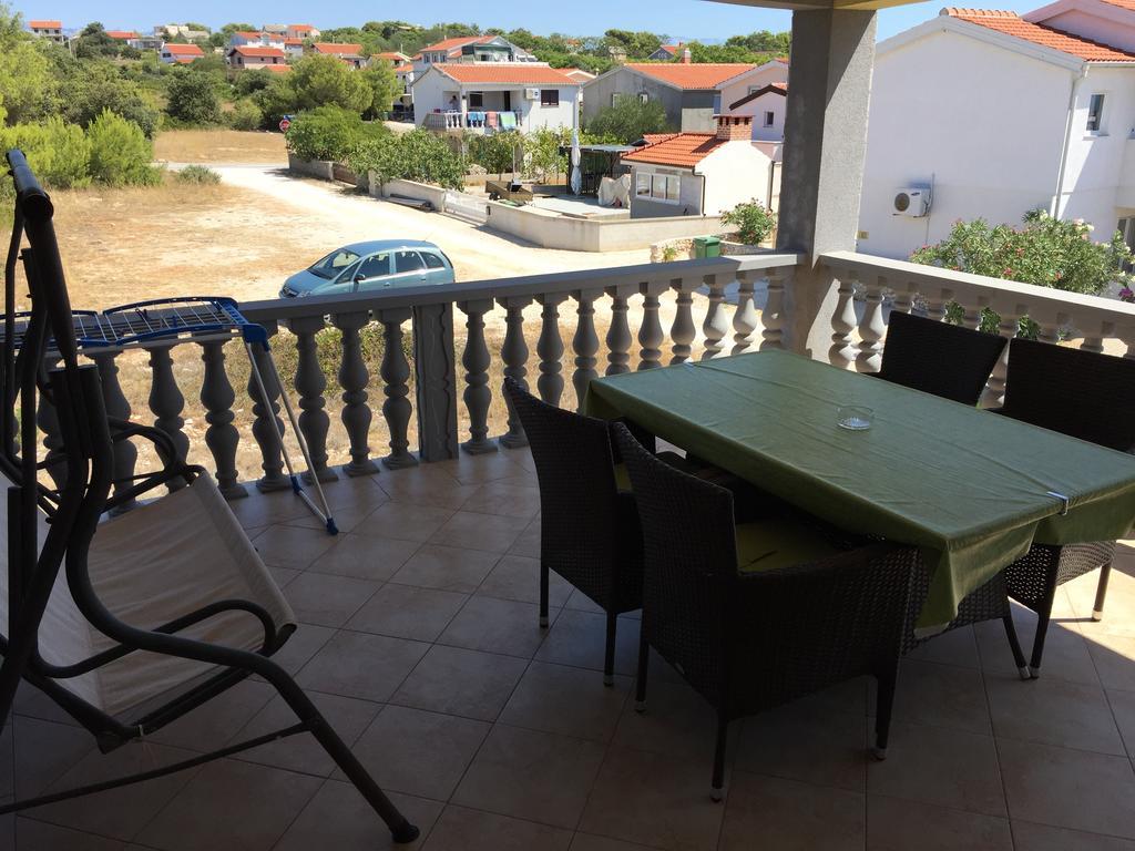 Apartments Duda Вир Екстериор снимка